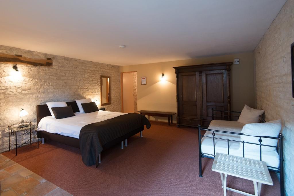 Charme Hotel La Dominotte Demigny Номер фото