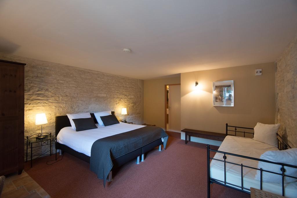 Charme Hotel La Dominotte Demigny Номер фото