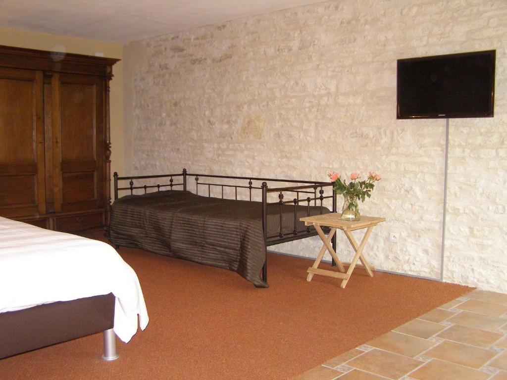 Charme Hotel La Dominotte Demigny Номер фото